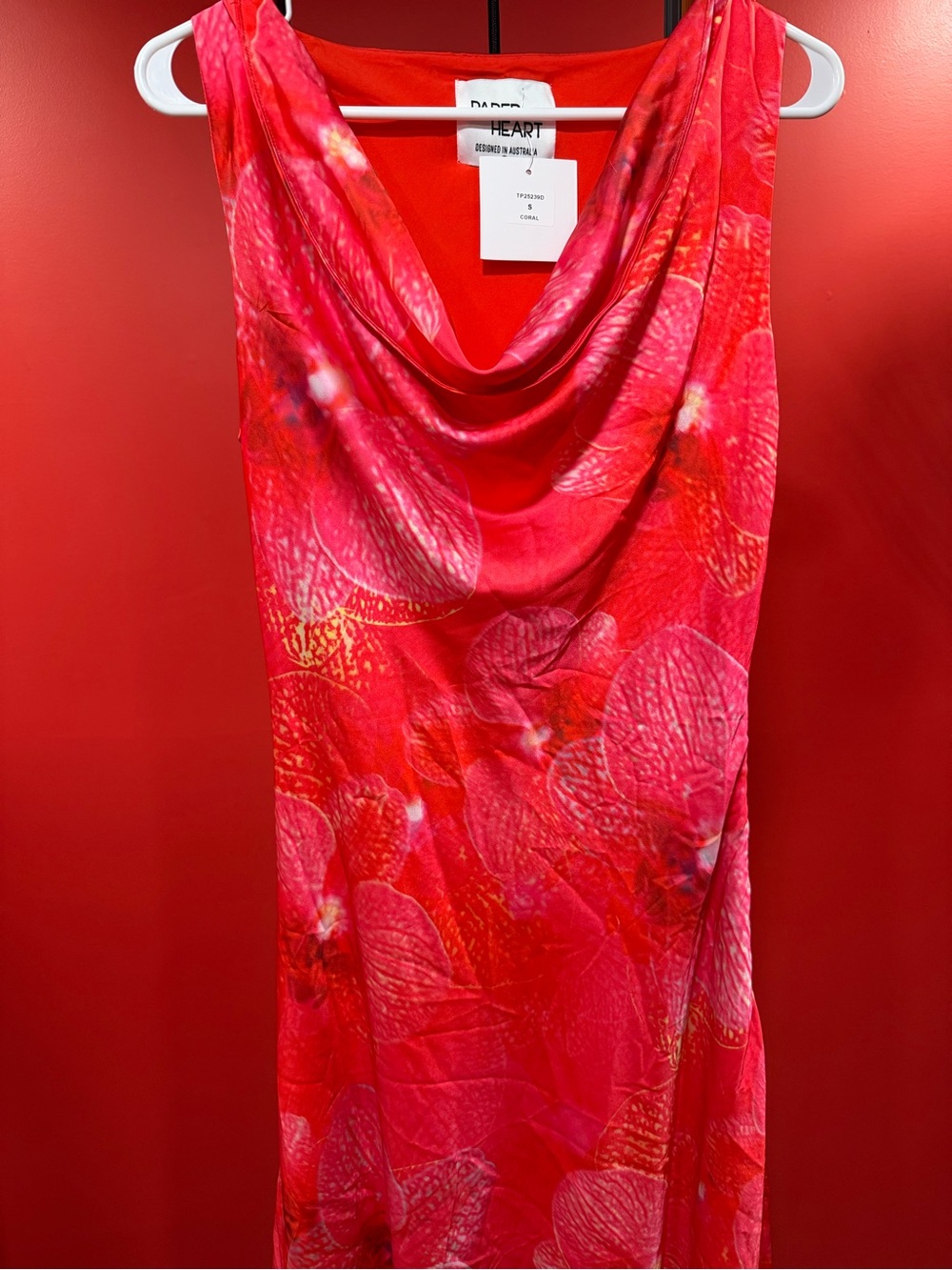 NWT Paper Heart Coral Floral Satin Cowl Neck Sleeveless Maxi Dress Size S - Picture 4 of 9